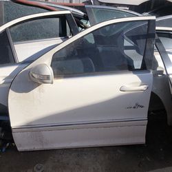 2006 Mercedes Benz C320 Doors Parts