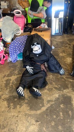 Halloween Skeleton