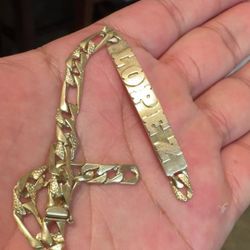 Compro Pedacera de Oro a buen precio  10k 14k 18k  Dinero por oro  Piezas sin par  Many for Gold 