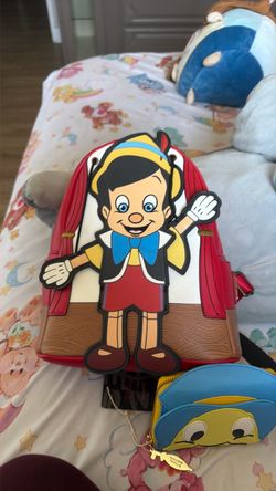 Loungefly Pinocchio  cricket backpack new Disney