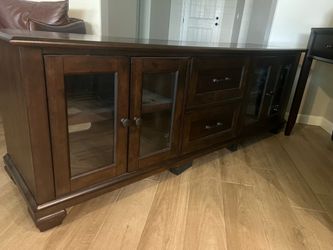 Heavy duty TV stand-72x25x18