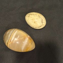 Agate and alabaster Eggs