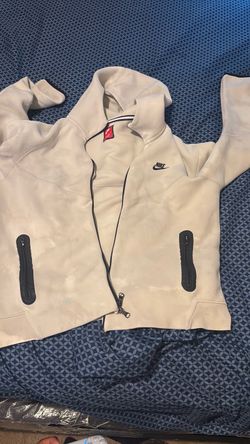Nike Tech Fleece Full-Zip Hoodie