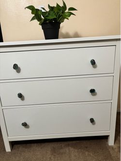 Felipe White 3 drawer dresser