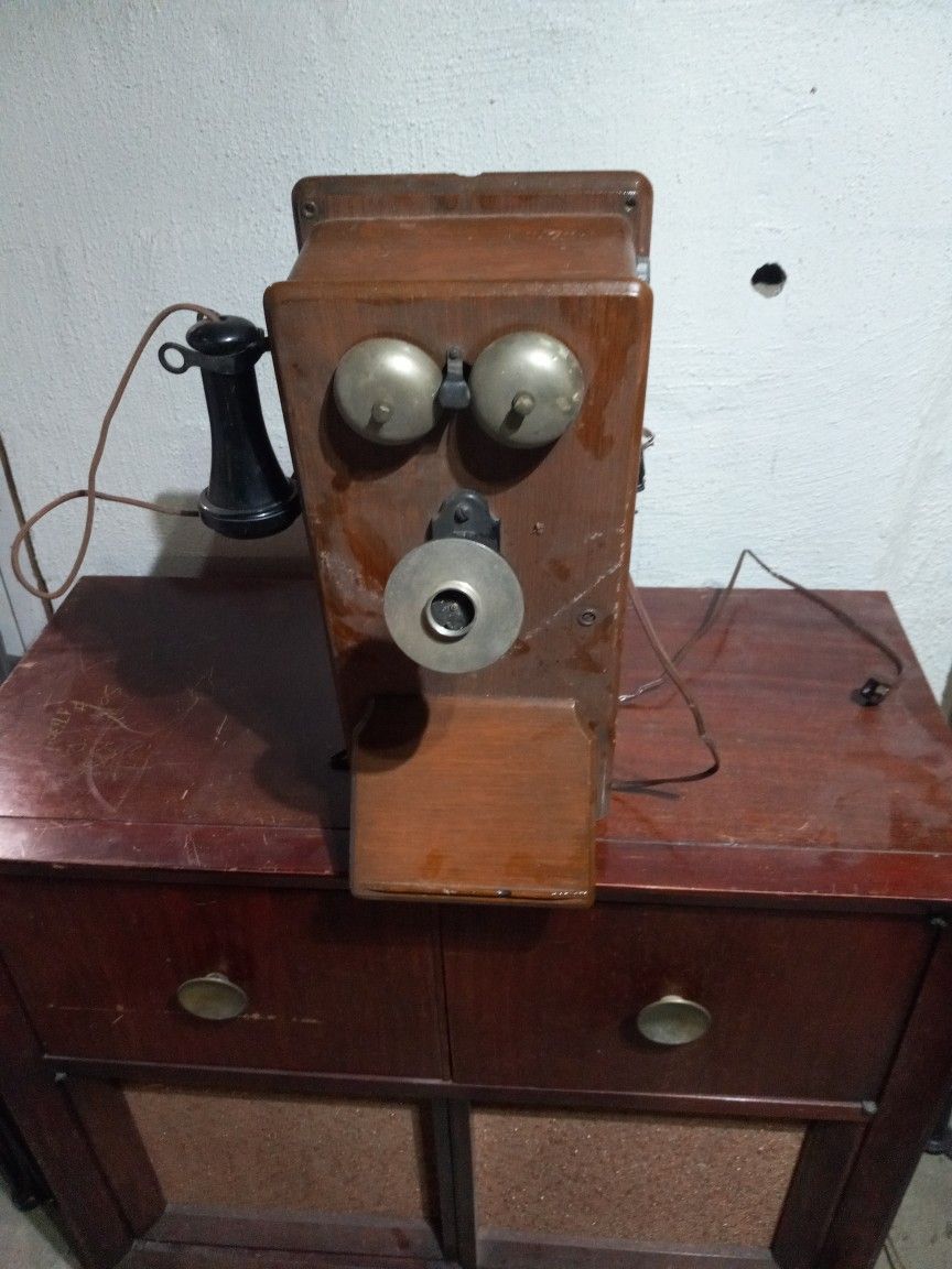 Old School Phone