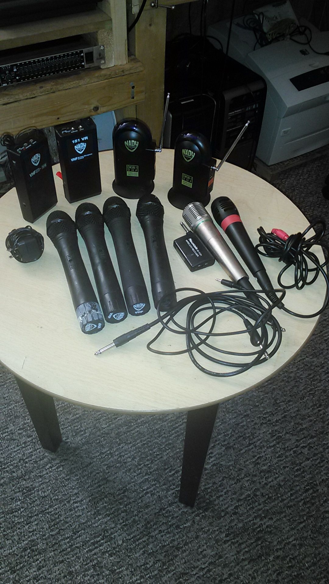 Nady 151 VR, Nady DKW-1 VHF, MOUNTAIN Wireless Microphone and a SingStar Microphone