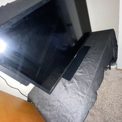 Samsung 32’ T.V