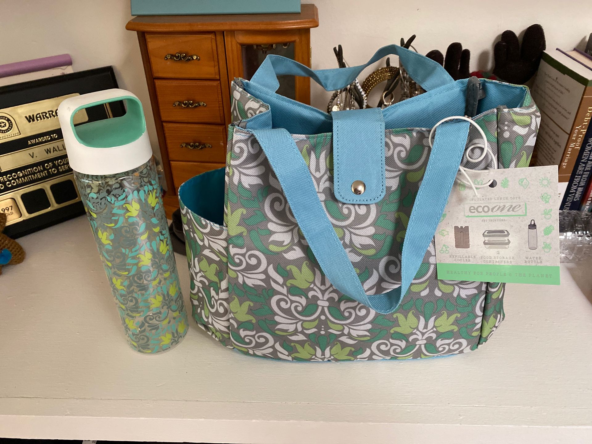 Lunch box