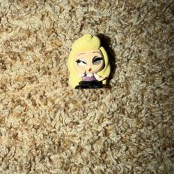 Disney Doorables Academy Surprise Aurora Figure