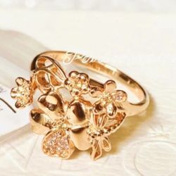 Pandora Wildflower Meadow Ring. Size 7