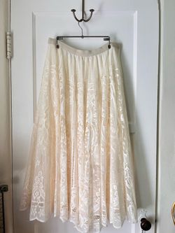 Elegance lace skirt XL New Midi
