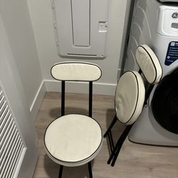 2 Small Cute Chairs 