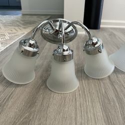 Chrome 3 Shade Bathroom Vanity Fixture