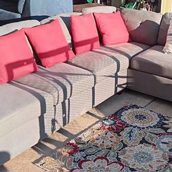 Nice Sectional Can Deliver 