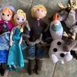 Lot of 7 Disney Store Frozen Soft Plush Toy Dolls 19-21” Anna, Elsa, Kristoff, Olaf, Sven