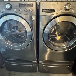 LG WASHER AND DRYER PRETTY NEW