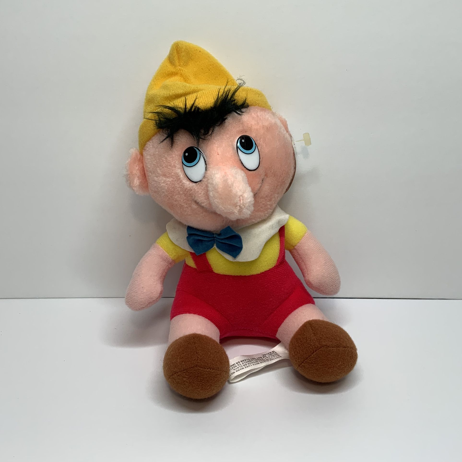 Vintage Walt Disney Animated Film Classic Pinocchio 8" Stuffed Plush Toy Doll
