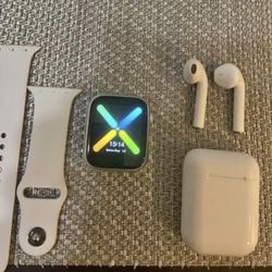 Smartwatch And Earbuds 