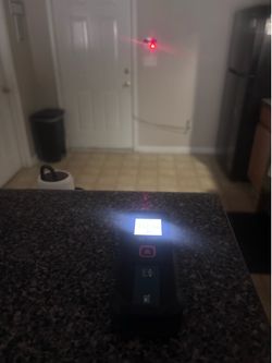 GLM100-23 PROFESSIONAL Laser Measure (up to 100ft)