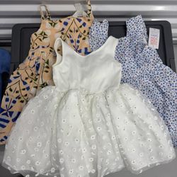 Girls Bundle Of Clothes 