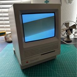 Macintosh SE-30 1991 RARE
