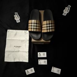 Burberry Slides 