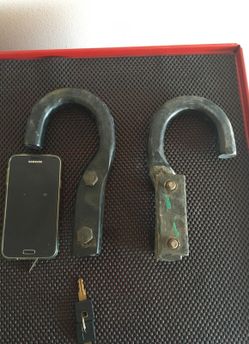 Large tow hooks