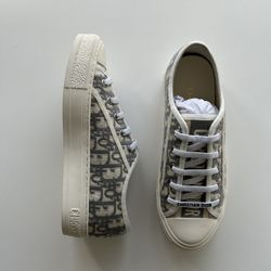 Womens Dior Low Top Shoes Euro Size 39 | Brand New