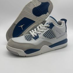 Nike Air Jordan 4 Retro Military Blue BQ7669-141 Youth Size 3 (3Y)