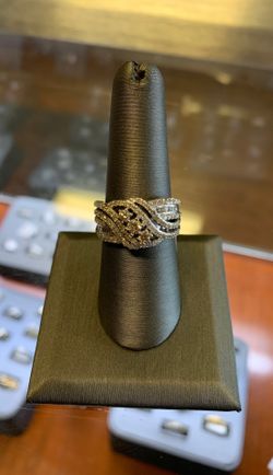 Women’s 10K White Gold & Diamond Ring