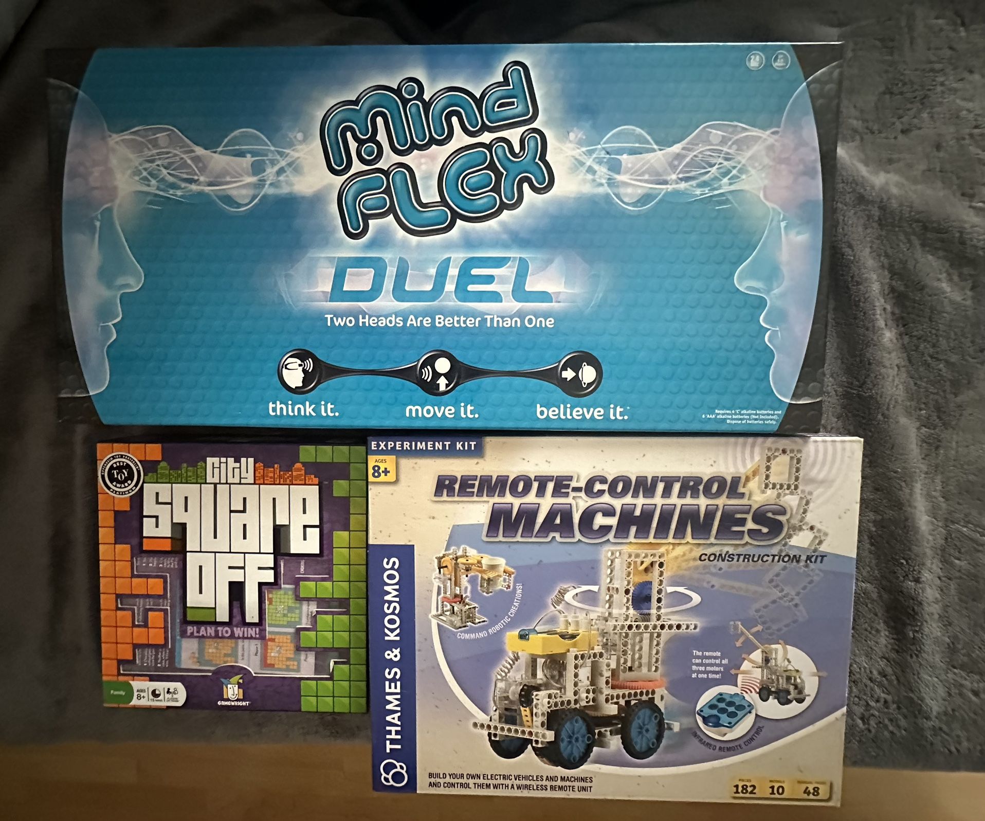 STEM Games - Engineering Thames & Kosmos Build Remote Control Machines Construction MIT, City Square Off, Mind flex Duel, Coding Books Too!!