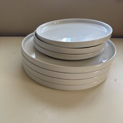 Dinner plates