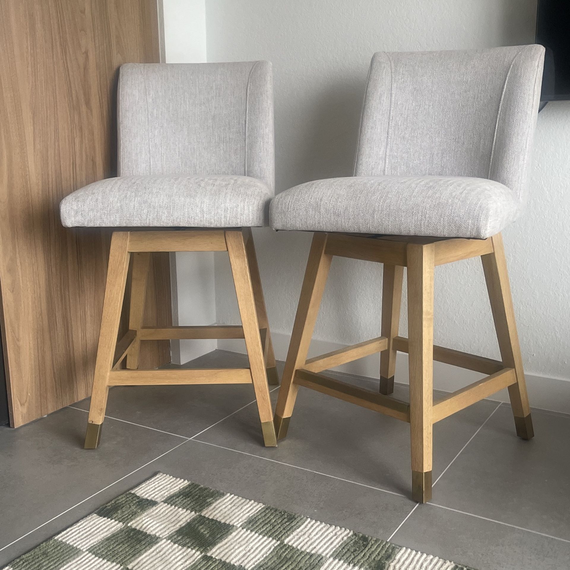 Counter stools