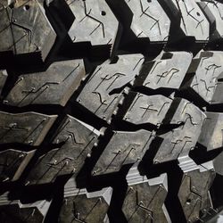 1 NEW TIRE LT275-70R17 LODE E 10PLY