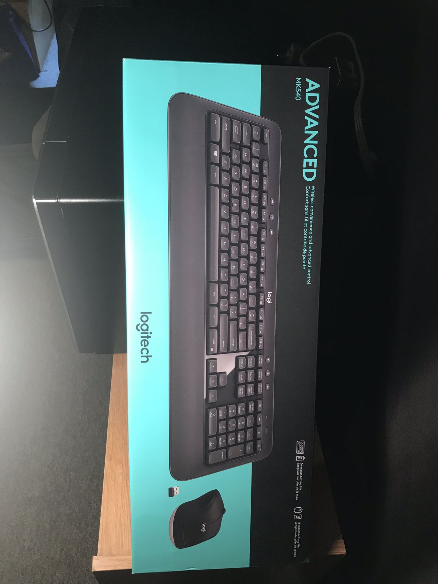 Logitech MK540 Wireless Keyboard and Mouse (NEW)