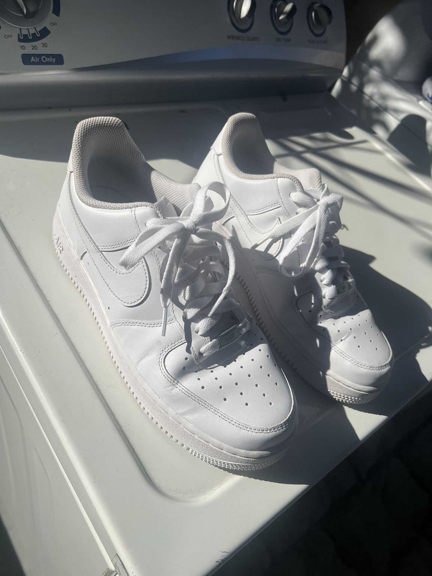 Perfect conditions, size 10 man dryer 120