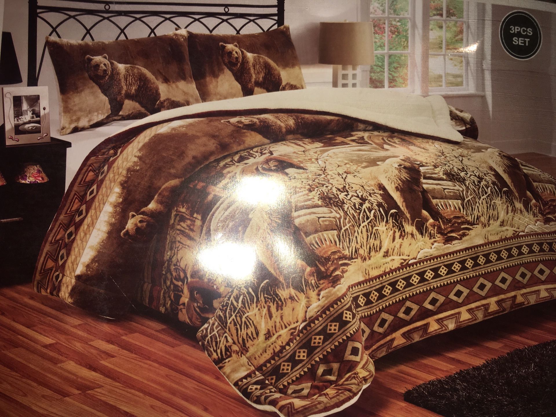 New 3 pc King Thick Borrego Blanket