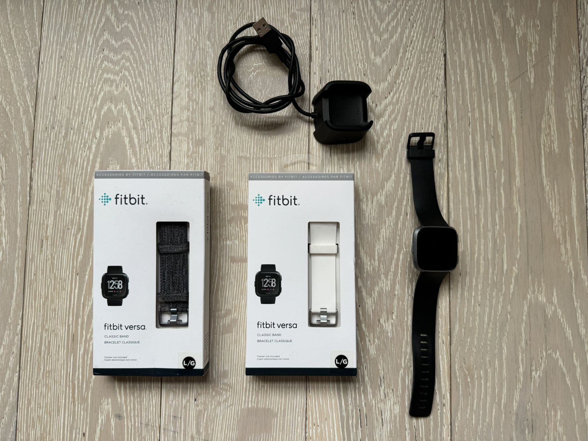 Fitbit Versa with 2 Bands