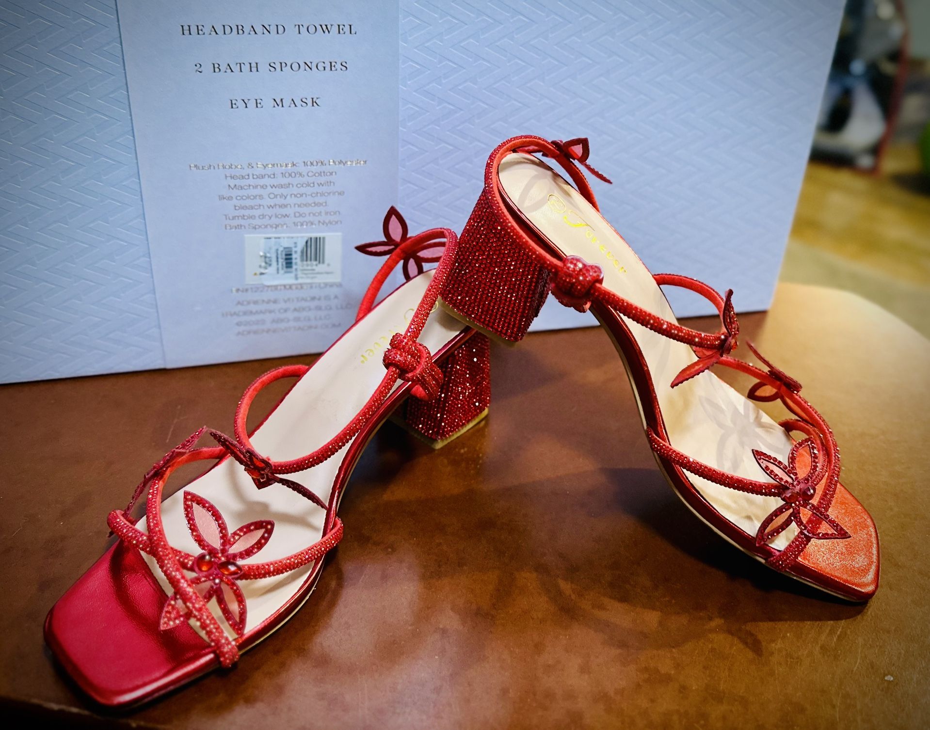 Forever Brand Red Butterfly with Rhinestones Short heels Size 7.5