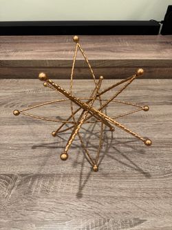 Decorative Metal Star / Geometric Table Accent Piece