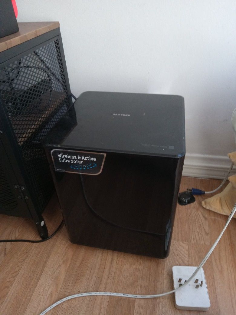 Samsung Bluetooth Subwoofer