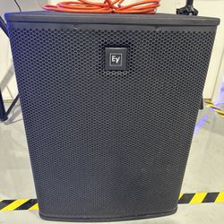 Ev Dj Subwoofer Elx118P 18inch Use In Great Condition only 1 (single) 700w Price Firm No Offer,ready to pick up before message me don’t waste my time 