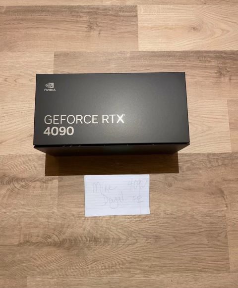 NVIDIA GeForce RTX 4090 Founders Edition 24GB