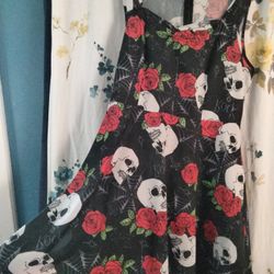 Halloween Dress $10$ Firm