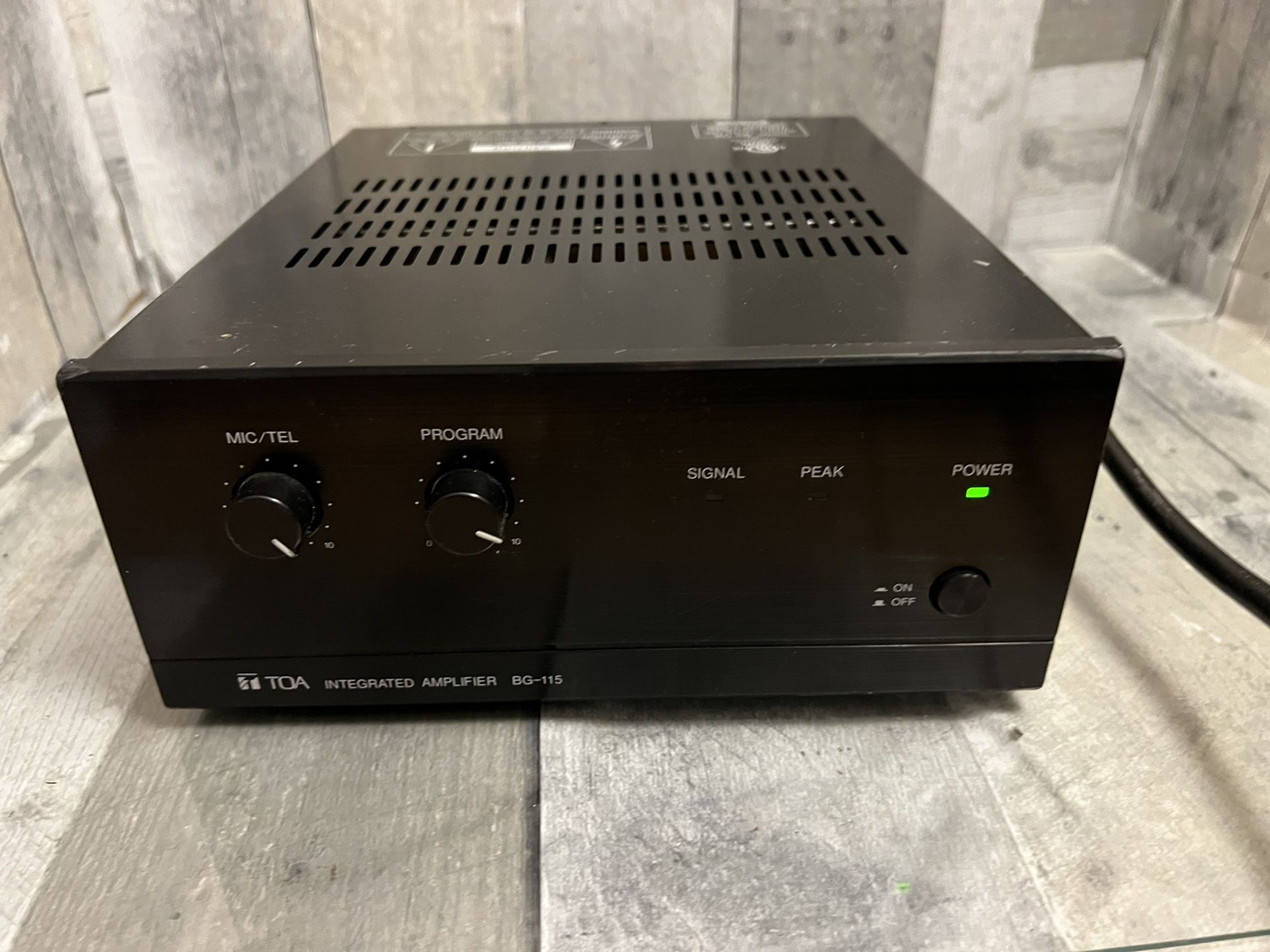 Toa INTEGRATED AMPLIFIER BG-115