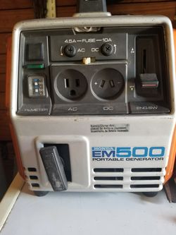 Honda EM500 Portable Generator AC/DC ports