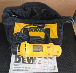 DeWalt HD Cut-Out Tool (DW660)