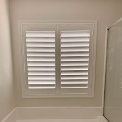 Plantation Shutters (FREE ESTIMATES & SAME DAY PRICING)- Custom, Wood, Interior Window Treatments, Coverings. Persianas de Madera. Se Habla Espanol.