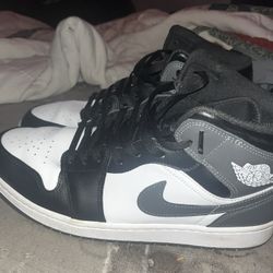 Jordan 1 Mid