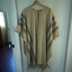 Woman’s poncho.